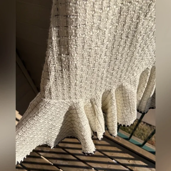 🆕Antonio Melani Aurelia Tweed Mini Dress Ivory Black Trim Ruffle 4,6,8,10,12,14 - Picture 5 of 17